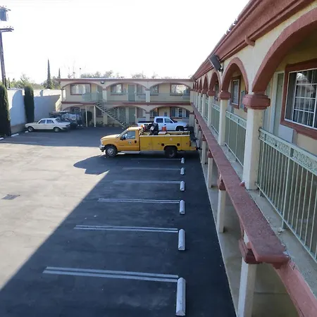 Delmonico Motel-2
